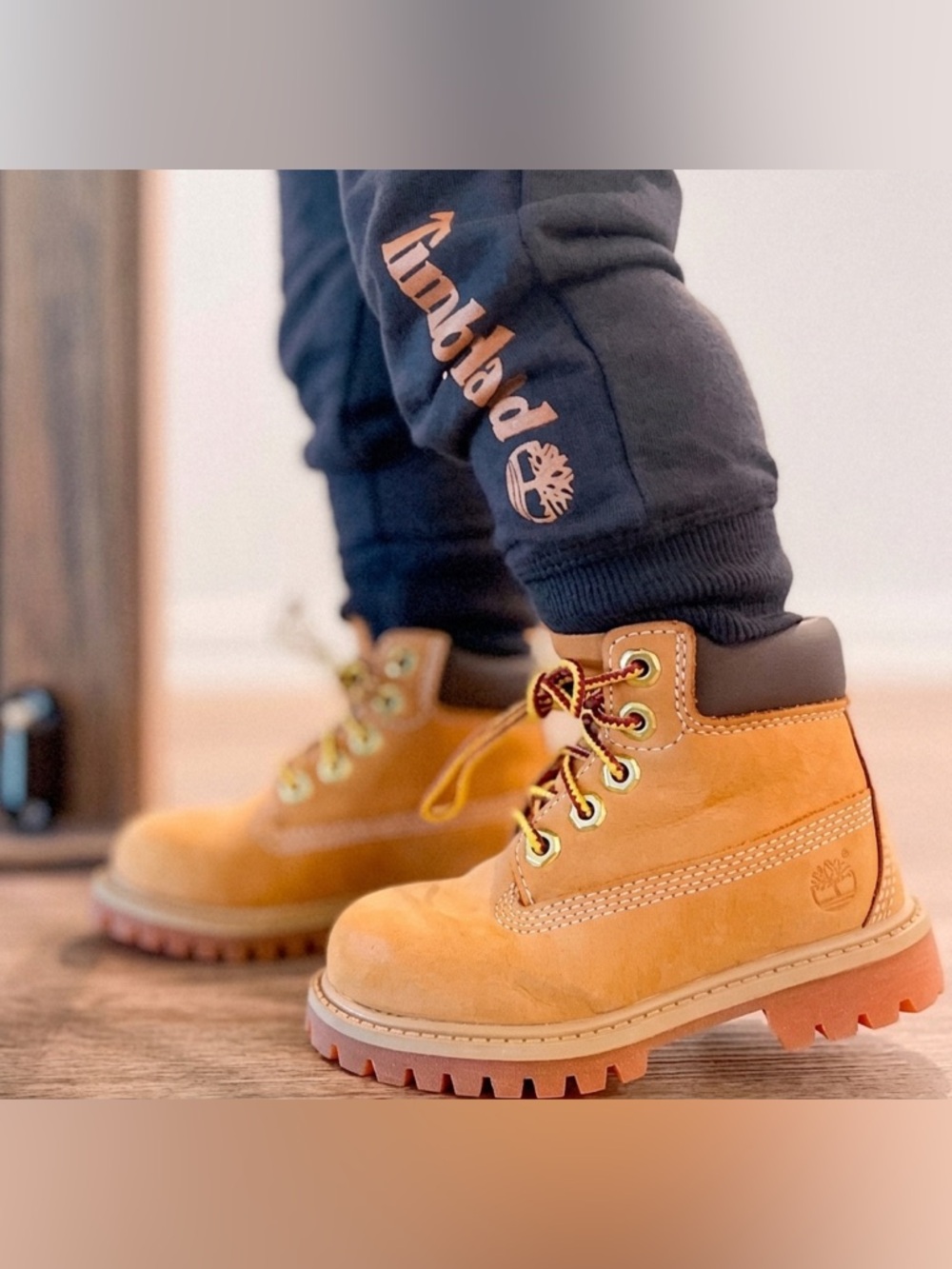 Toddler size 7 Timberland Tan Lace-Up Boots - Durable Outdoor Shoes